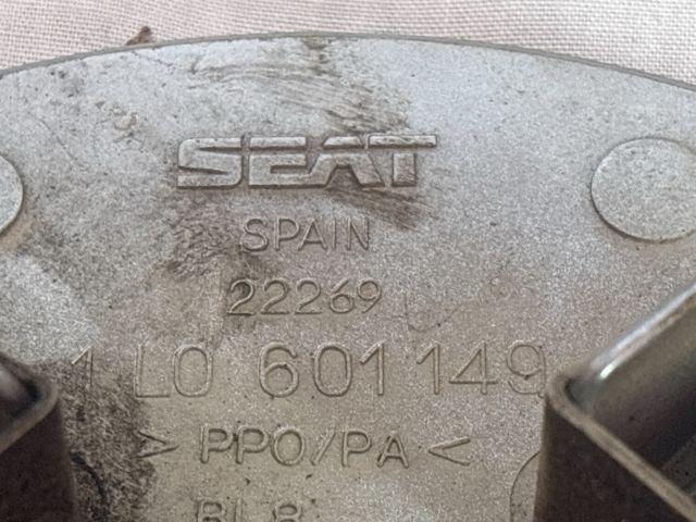 bontott SEAT CORDOBA I Felniközép (1 db)