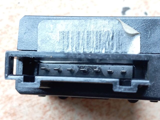 bontott SEAT CORDOBA I Fényszórómagasság Állító Kapcsoló