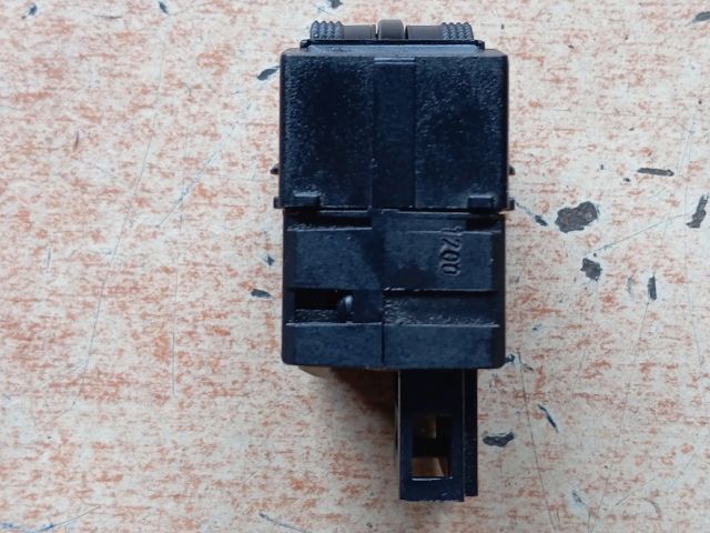 bontott SEAT CORDOBA I Fényszórómagasság Állító Kapcsoló