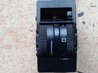 bontott SEAT CORDOBA I Fényszórómagasság Állító Kapcsoló