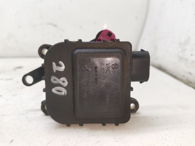 bontott SEAT CORDOBA I Fűtés Állító Motor