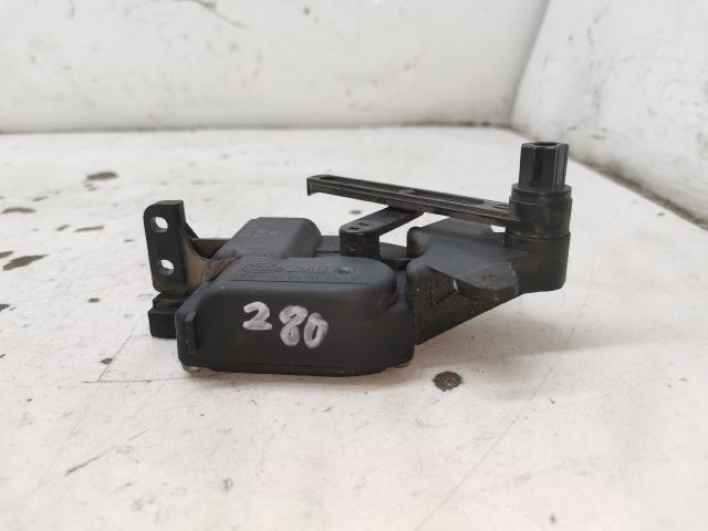 bontott SEAT CORDOBA I Fűtés Állító Motor