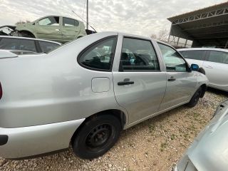 bontott SEAT CORDOBA I Gázrugós Kitámasztó Teleszkóp Csomagtérajtó Bal