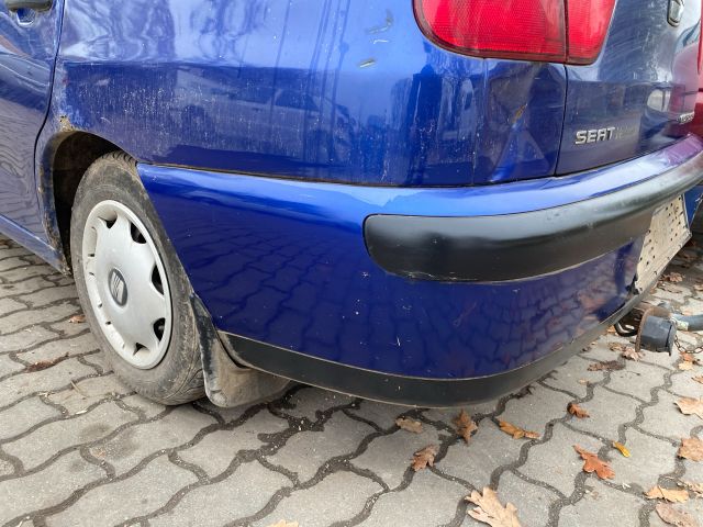 bontott SEAT CORDOBA I Hátsó Lökhárító (Részeivel)