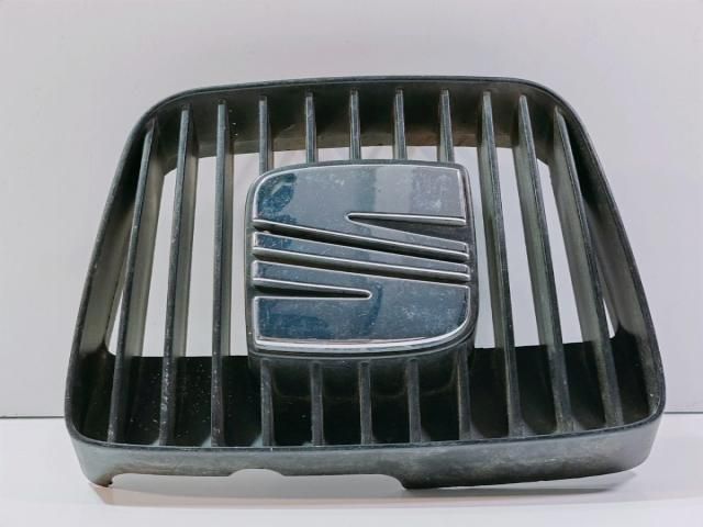 bontott SEAT CORDOBA I Hűtőrács