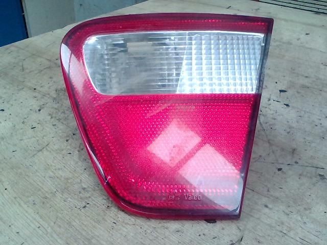 bontott SEAT CORDOBA I Jobb Belső Hátsó Lámpa