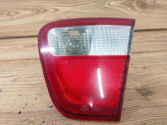 bontott SEAT CORDOBA I Jobb Belső Hátsó Lámpa