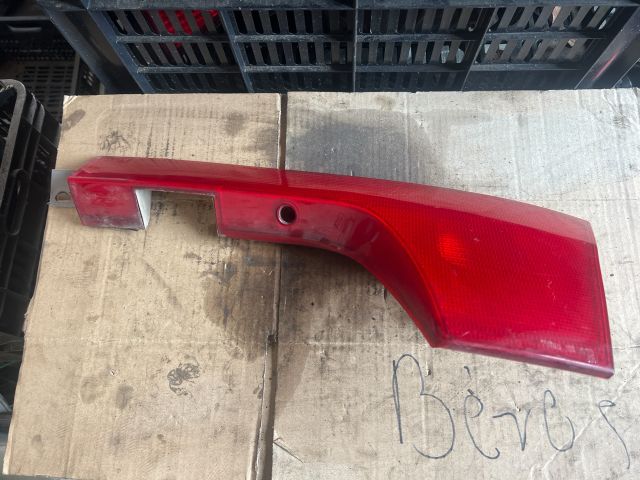 bontott SEAT CORDOBA I Jobb Belső Hátsó Lámpa