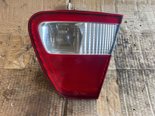 bontott SEAT CORDOBA I Jobb Belső Hátsó Lámpa