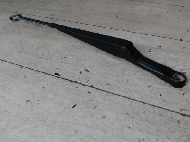 bontott SEAT CORDOBA I Jobb első Ablaktörlő Kar