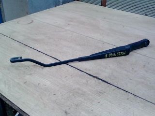 bontott SEAT CORDOBA I Jobb első Ablaktörlő Kar