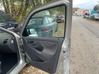 bontott SEAT CORDOBA I Jobb első Ajtó (Üres lemez)
