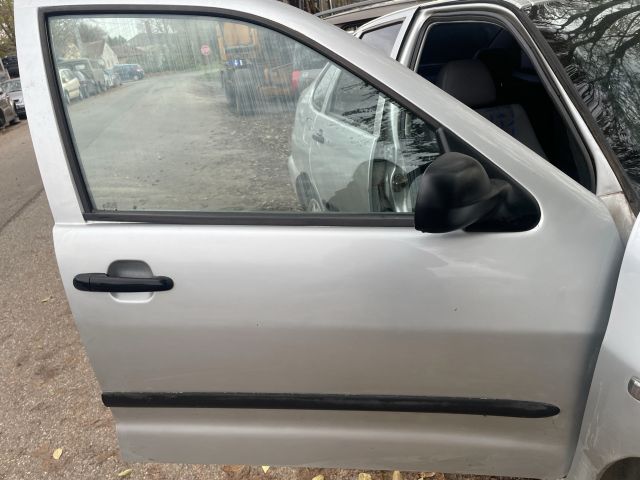 bontott SEAT CORDOBA I Jobb első Ajtó (Üres lemez)