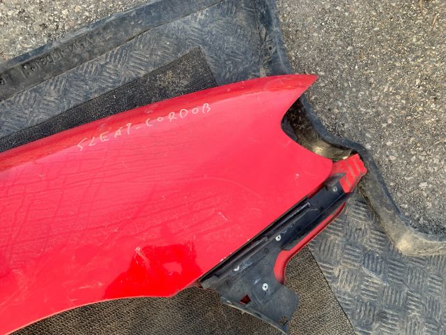 bontott SEAT CORDOBA I Jobb első Sárvédő