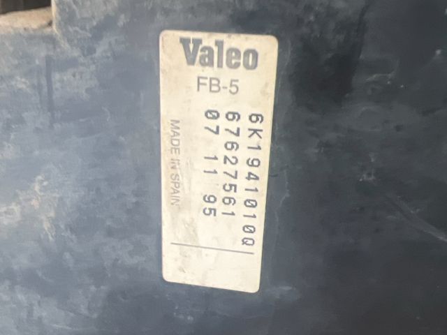 bontott SEAT CORDOBA I Jobb Fényszóró