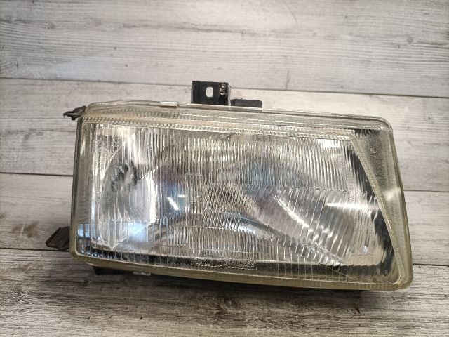 bontott SEAT CORDOBA I Jobb Fényszóró