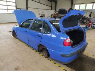 bontott SEAT CORDOBA I Jobb Fényszóró