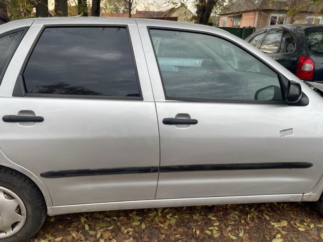 bontott SEAT CORDOBA I Jobb hátsó Ajtó (Üres lemez)