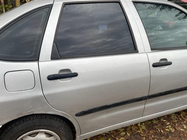 bontott SEAT CORDOBA I Jobb hátsó Ajtó (Üres lemez)