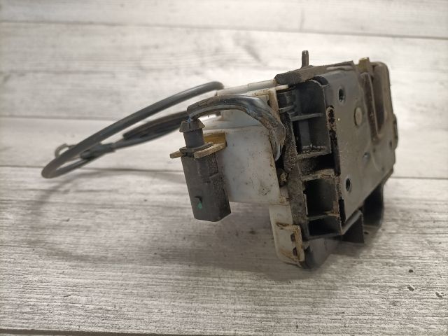 bontott SEAT CORDOBA I Jobb hátsó Ajtózár