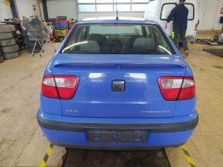 bontott SEAT CORDOBA I Jobb hátsó Ajtózár