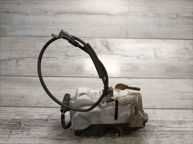 bontott SEAT CORDOBA I Jobb hátsó Ajtózár