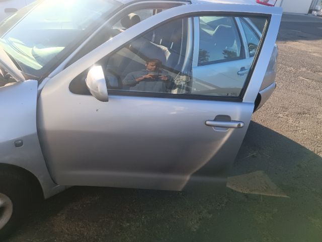 bontott SEAT CORDOBA I Jobb hátsó Fejtámla