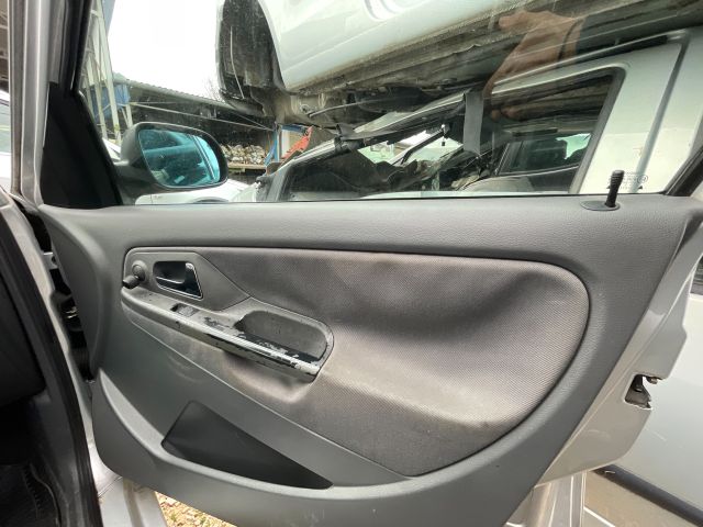 bontott SEAT CORDOBA I Jobb hátsó Ülés