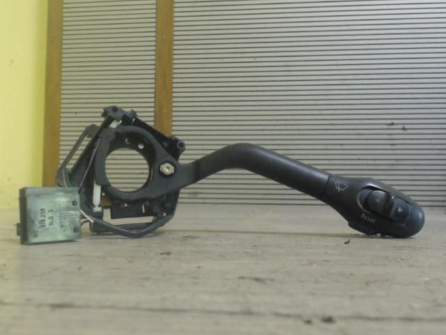 bontott SEAT CORDOBA I Jobb Kormánykapcsoló Ablaktörlő