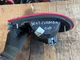 bontott SEAT CORDOBA I Jobb Külső Hátsó Lámpa