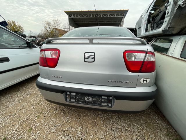 bontott SEAT CORDOBA I Jobb Külső Hátsó Lámpa