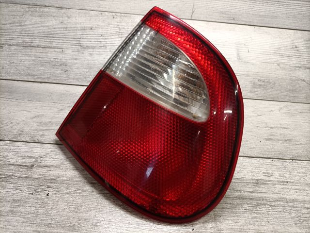 bontott SEAT CORDOBA I Jobb Külső Hátsó Lámpa