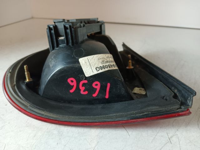 bontott SEAT CORDOBA I Jobb Külső Hátsó Lámpa