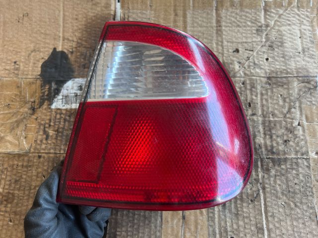 bontott SEAT CORDOBA I Jobb Külső Hátsó Lámpa