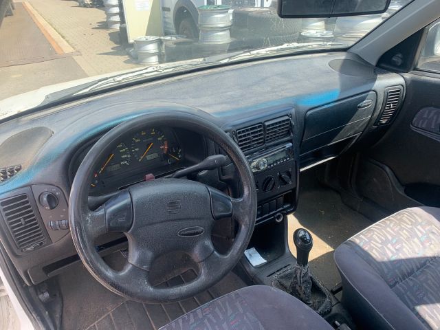 bontott SEAT CORDOBA I Jobb Napellenző