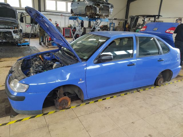 bontott SEAT CORDOBA I Komfort Elektronika