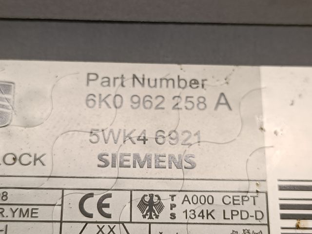 bontott SEAT CORDOBA I Komfort Elektronika