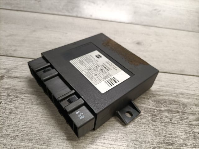 bontott SEAT CORDOBA I Komfort Elektronika