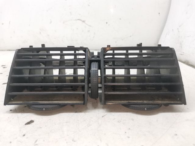 bontott SEAT CORDOBA I Középső Szellőző