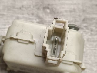 bontott SEAT CORDOBA I Központizár Motor Csomagtérajtó