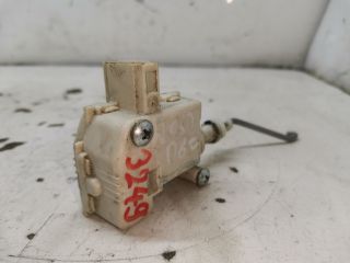 bontott SEAT CORDOBA I Központizár Motor Tankajtó