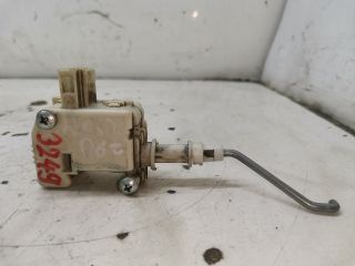 bontott SEAT CORDOBA I Központizár Motor Tankajtó