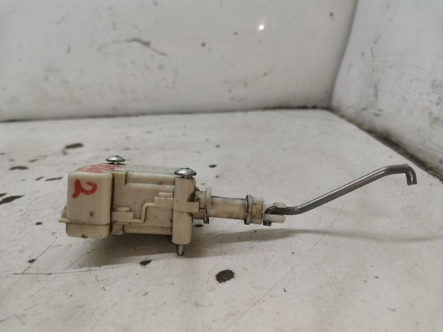 bontott SEAT CORDOBA I Központizár Motor Tankajtó