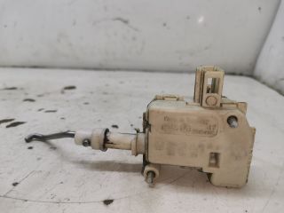 bontott SEAT CORDOBA I Központizár Motor Tankajtó