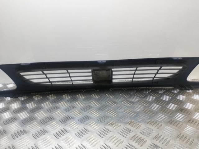 bontott SEAT CORDOBA I Motorháztető Díszrács