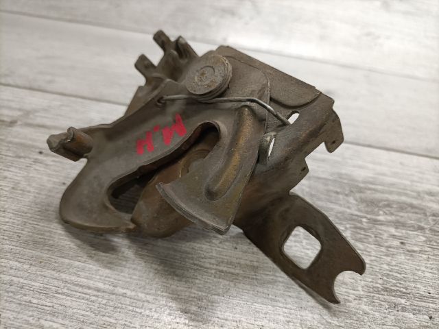 bontott SEAT CORDOBA I Motorháztető Zárszerkezet