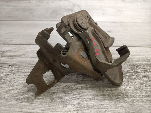 bontott SEAT CORDOBA I Motorháztető Zárszerkezet