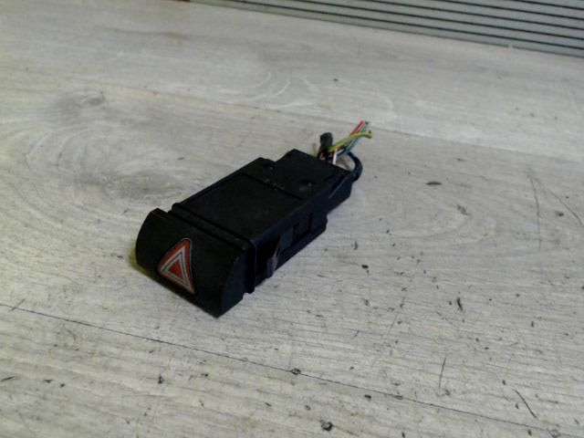 bontott SEAT CORDOBA I Vészvillogó Kapcsoló