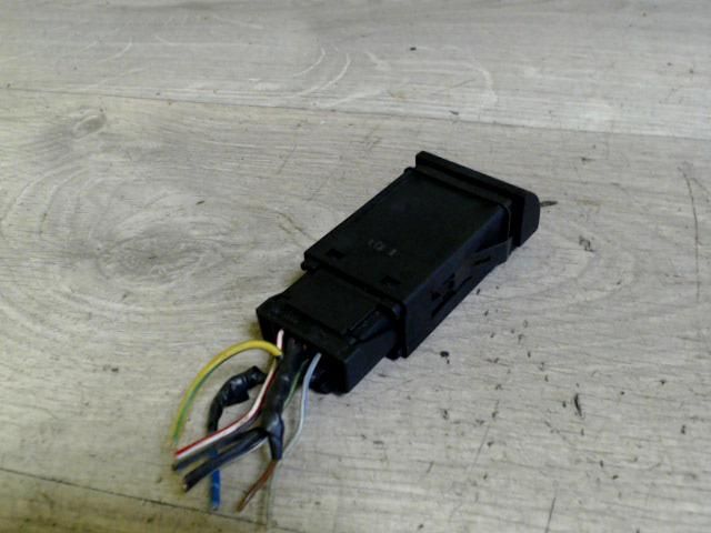 bontott SEAT CORDOBA I Vészvillogó Kapcsoló