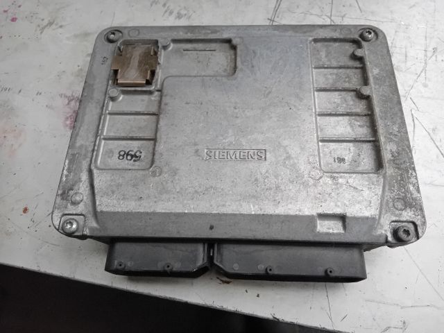 bontott SEAT CORDOBA II Motorvezérlő